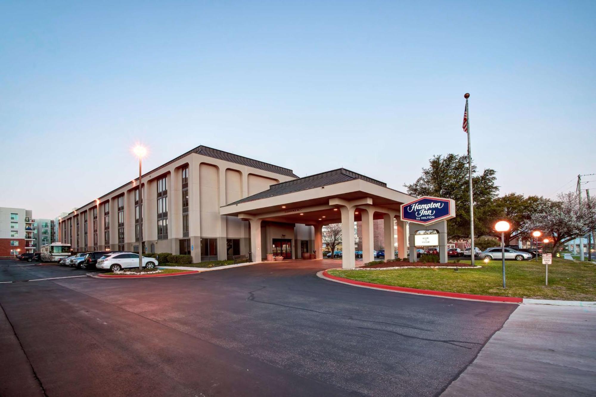 Hampton Inn College Station-Near Texas A&M University Bagian luar foto
